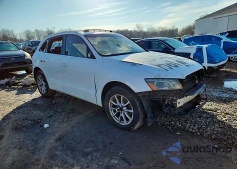 2010 Audi Q5 Premium Plus z USA, uszkodzony, nr VIN WA1LKAFP3AA041164